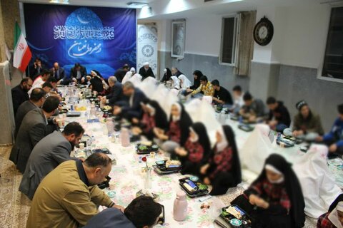 افطار رئیس قوه قضائیه کشور با فرزندان روزه اولی مقیم در مراکز بهزیستی البرز