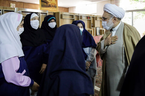 بازدید تولیت آستان قدس رضوی از موسسه توانبخشی همدم مشهد
