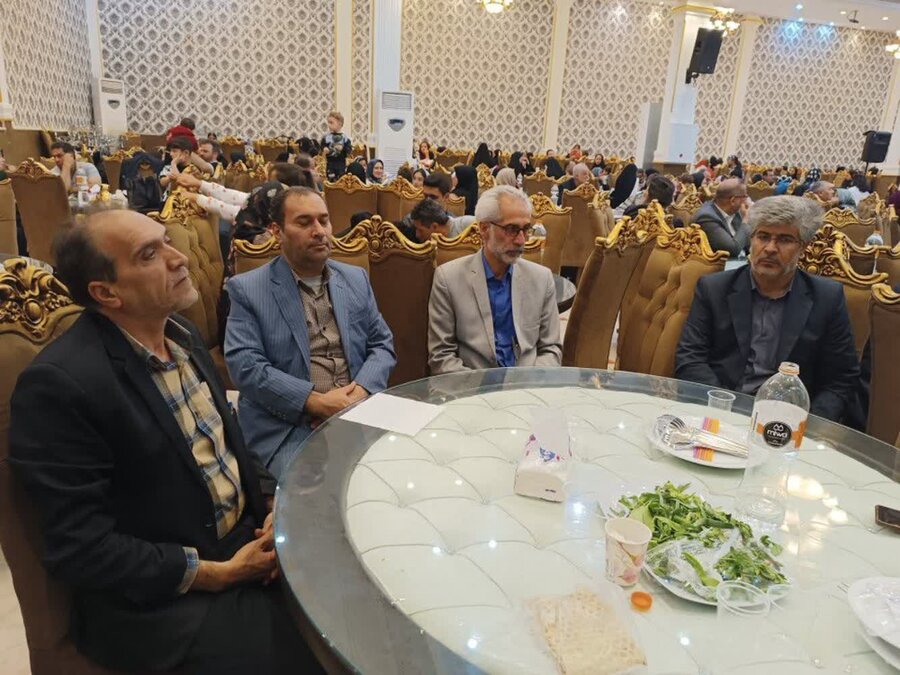 قرچک| برگزاری جشن و مراسم افطاری بمناسبت ماه مبارک رمضان