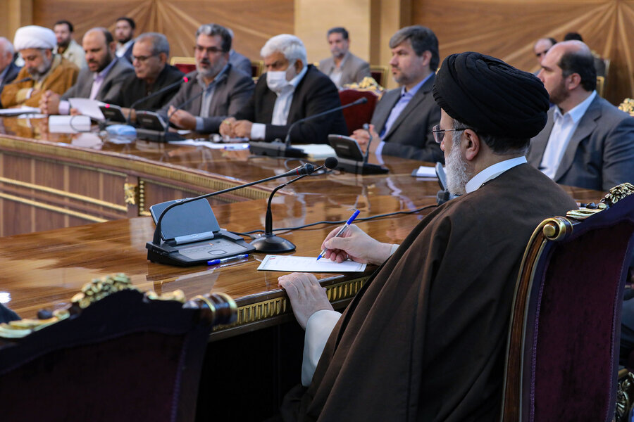 دیدار رئیس جمهور با جمعی از خیرین و مسئولان موسسات خیریه دیدار رئیس جمهور با جمعی از خیرین و مسئولان موسسات خیریه