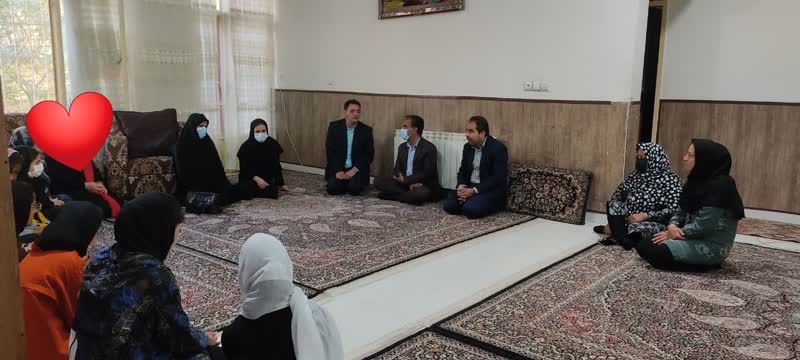 گزارش تصویری بازدید علیرضا وحیدزاده مدیرکل بهزیستی استان کرمان وعلی ابراهیمی زرندی معاون امور اجتماعی بهزیستی استان از خانه های کودکان ونوجوانان سلیمه