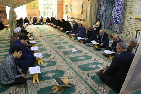 برگزاری محفل انس با قرآن و روضه شهادت حضرت علی(ع) در اداره کل بهزیستی گیلان