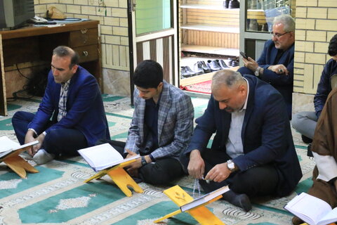 برگزاری محفل انس با قرآن و روضه شهادت حضرت علی(ع) در اداره کل بهزیستی گیلان