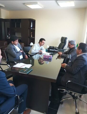 نشست مدیرکل ومعاون مشارکت های بهزیستی با مدیرعامل وکارکنان پتروشیمی کردستان
