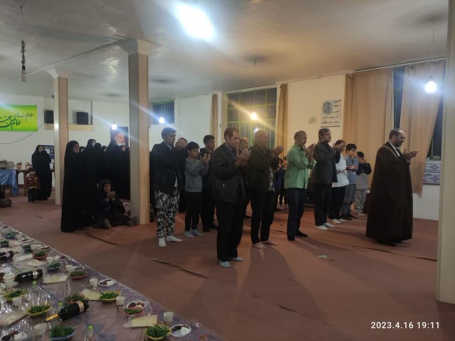 تویسرکان| ولی نعمتان مهمان سفره افطار مرکز مثبت زندگی کد۶۲۳۱