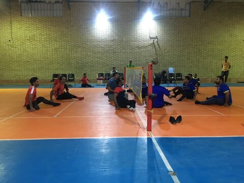 میناب | برگزاری مسابقات والیبال نشسته جام رمضان یادواره ورزشکار توانخواه محمدباغدیده