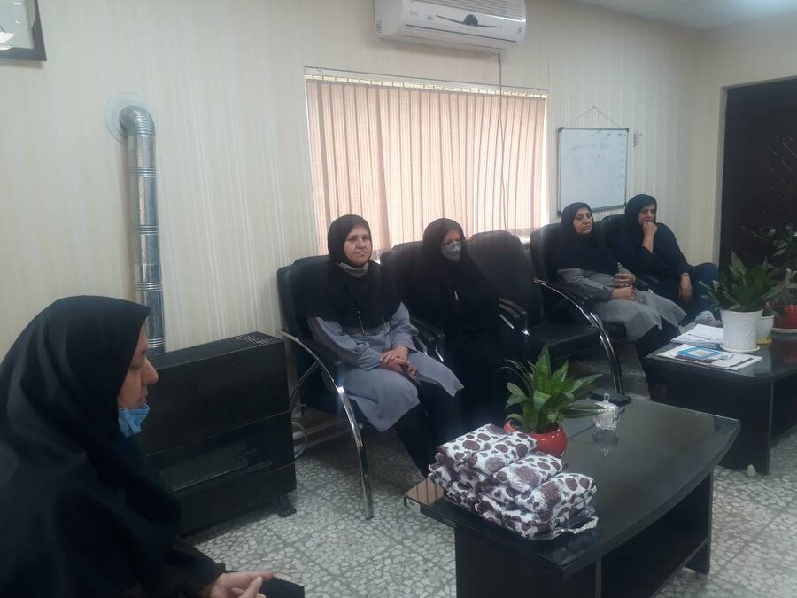 برگزاری جلسه عفاف و حجاب در اداره بهزیستی شهرستان رضوانشهر