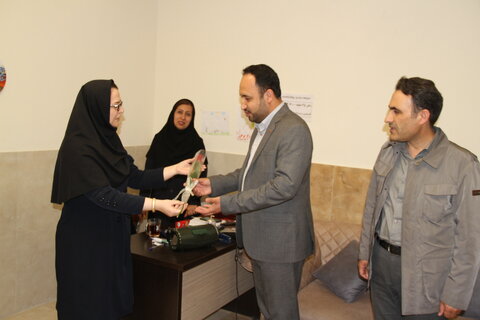 گزارش تصویری| تجلیل از روانشناسان بهزیستی استان