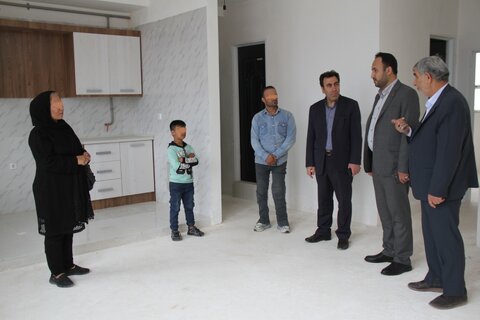 گزارش تصویری| آیین تحویل کلید واحدهای مسکونی حضرت امیر (ع) اردبیلبه مددجویان تحت پوشش