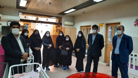 بازدید رئیس مجتمع قضایی خانواده مرکز استان از شیرخوارگاه مهر بهزیستی رشت