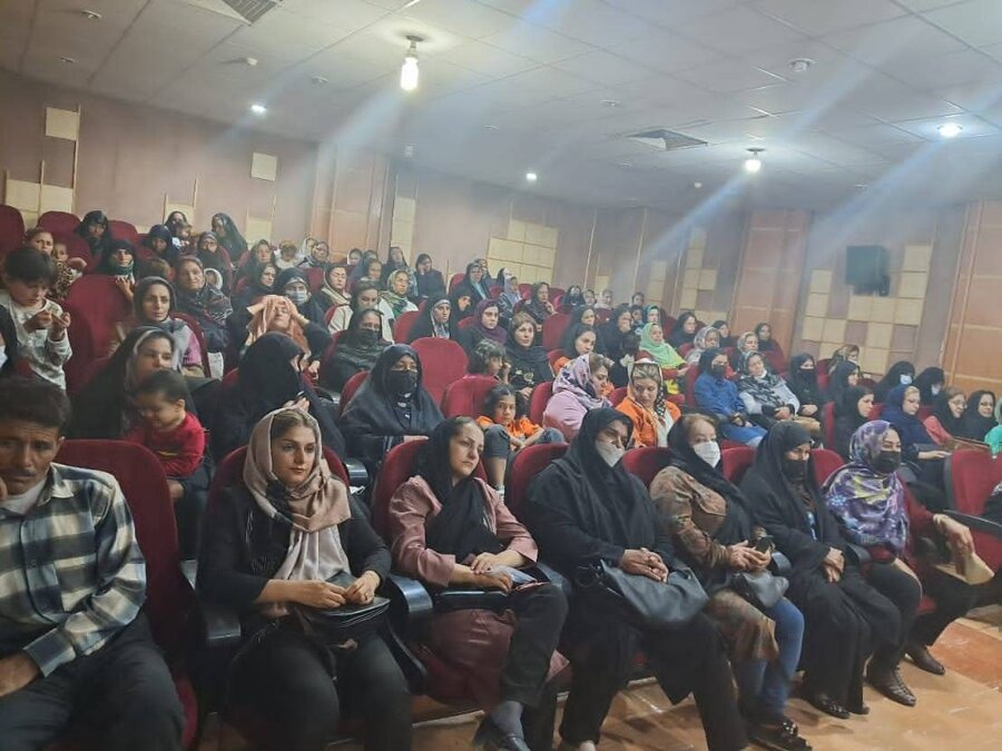 شیراز|برگزاری همایش راهکارهای بهبود در کیفیت روابط خانوادگی
