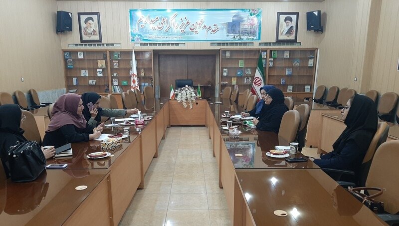 اصفهان| جلسه هم‌‎اندیشی برگزاری دوره‌های مهارت‌آموزی ویژه خانواده‌های آسیب‌دیده اجتماعی 