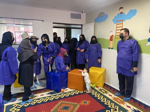 گروه همسران دیپلماتیک مقیم ایران به دیدن فرزندان شیرخوارگاه آمنه رفت