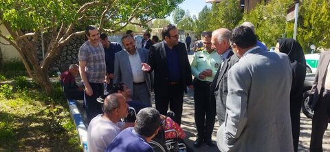 گزارش تصویری| بازدید فرماندار شهرستان سراب از مرکز نگهداری معلولان