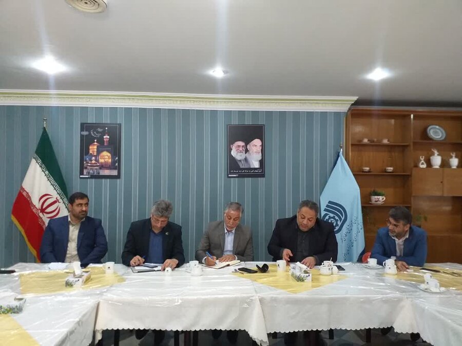 نشست شورای هماهنگی دستگاه های زیر مجموعه وزارت رفاه در خراسان رضوی