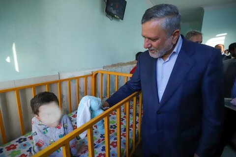 بازدید وزیر تعاون، کار و رفاه اجتماعی از مراکز استان مرکزی