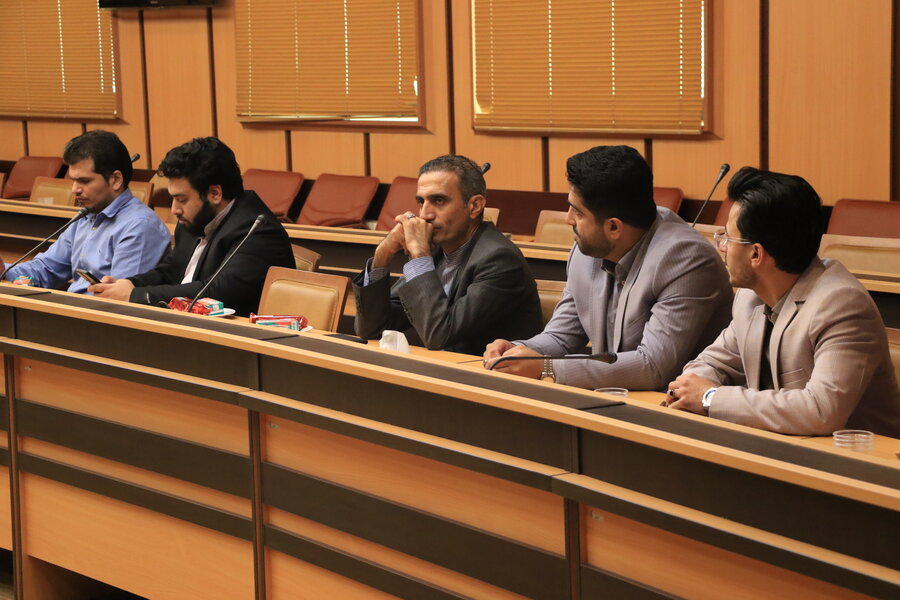 برگزاری نشست هم اندیشی رسانه ها و روسای روابط عمومی ادارات کل با محوریت جهاد تبیین و مرجعیت رسانه های داخلی