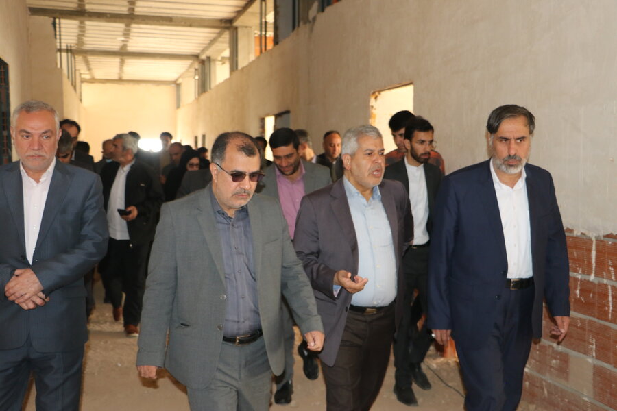 بازدید استاندار از ساختمان خیریه ای مرکز معلولین ذهنی و نگهداری توانبخشی سالمندان