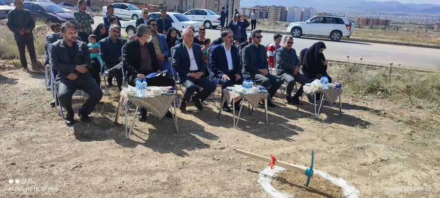 آیین واگزاری ۲۰۰ قطعه زمین به خانوارهای دارای ۳ فرزند