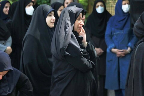 مراسم استقبال از کاروان خادمین حرم مطهر رضوی به‌ مناسبت دهه کرامت در اداره کل بهزیستی گیلان