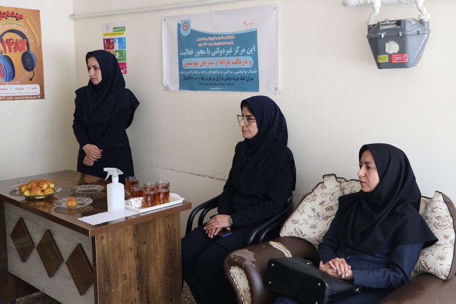 بازدیداز مرکزتوانبخشی و درمان بیماران روانی مزمن