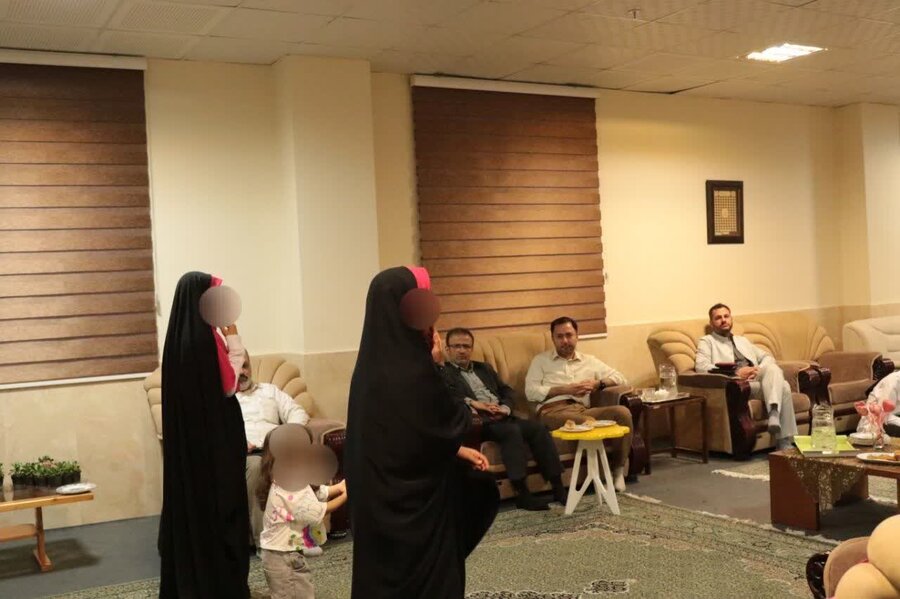 حضور مسئولین در مرکز شبه خانواده نیلی یاس واقع در مهرشهر کرج