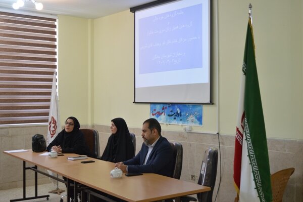 چادگان | برگزاری اولین جلسه گروه های خرد مالی و گروه های همیار زنان سرپرست خانوار