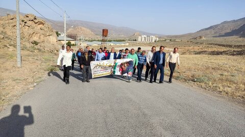 ارسنجان|همایش پیاده‌روی گرامیداشت سالروز آزادسازی خرمشهر و دهه کرامت