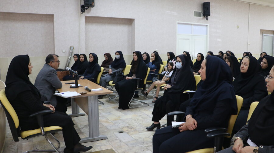 جلسه پرسش و پاسخ با مدیر کل استان