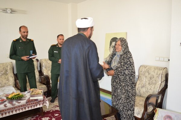 چادگان| دیدار با خانواده شهید هاشمی