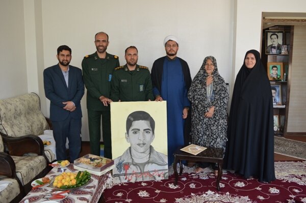 چادگان| دیدار با خانواده شهید هاشمی