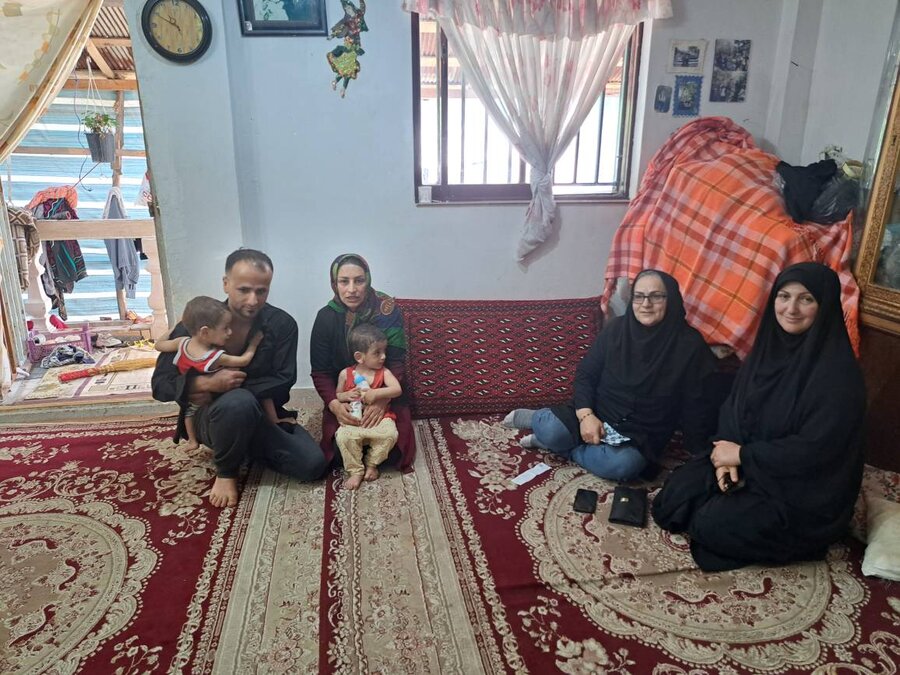 لاهیجان | دیدار رئیس اداره بهزیستی شهرستان لاهیجان با خانواده های دارای فرزند چندقلو