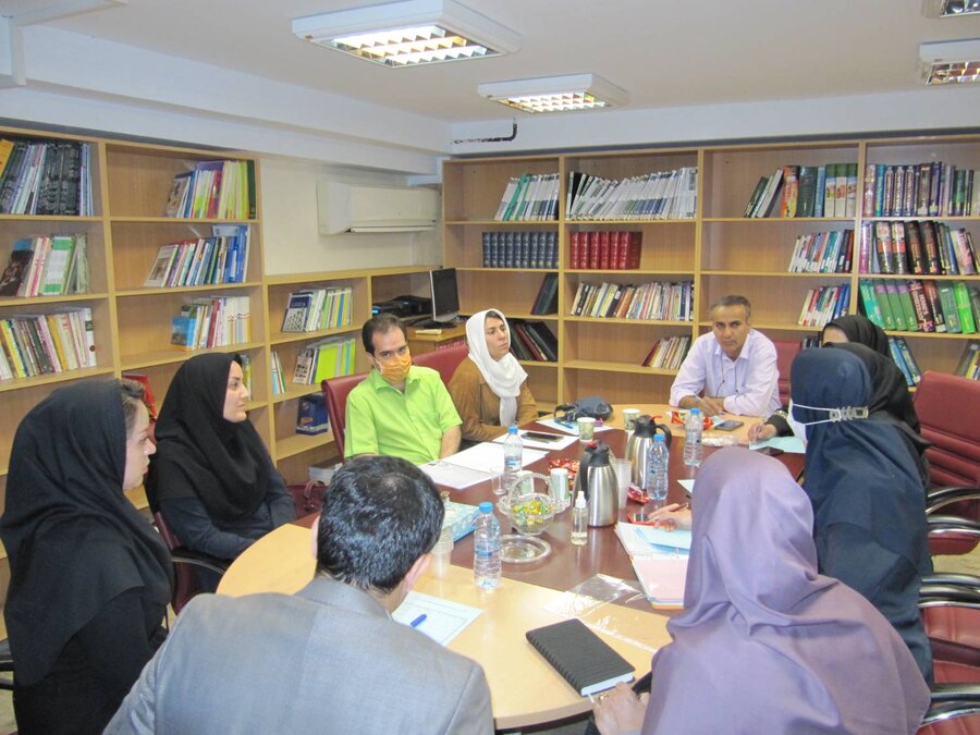 بازدید سر زده معاون مشاوره و امور روانشناختی بهزیستی کشور از مرکز ۱۴۸۰ بهزیستی استان تهران