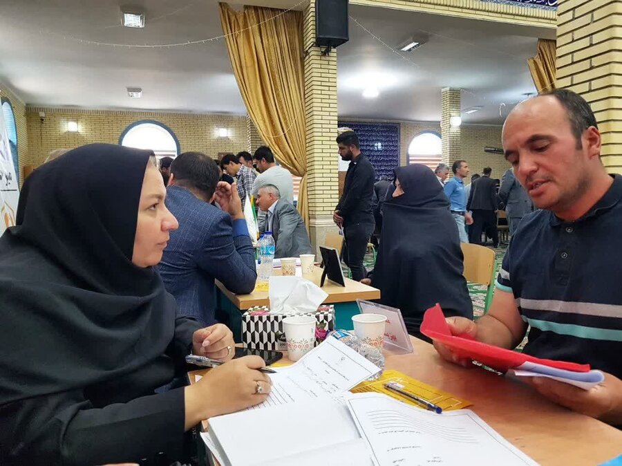 میزخدمت بهزیستی در شهرستان سلماس برگزار شد