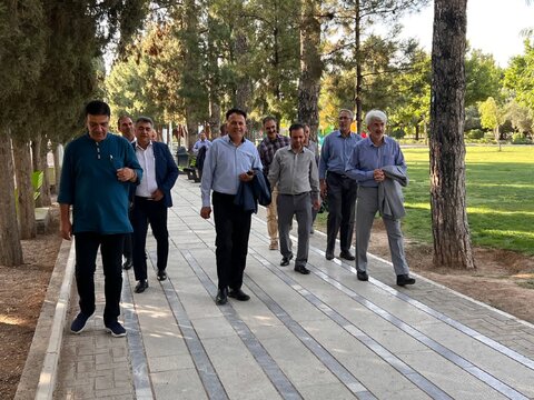 گزارش تصویری|مراسم پیاده روی و ورزش صبحگاهی با حضور مدیر کل و کارکنان بهزیستی فارس