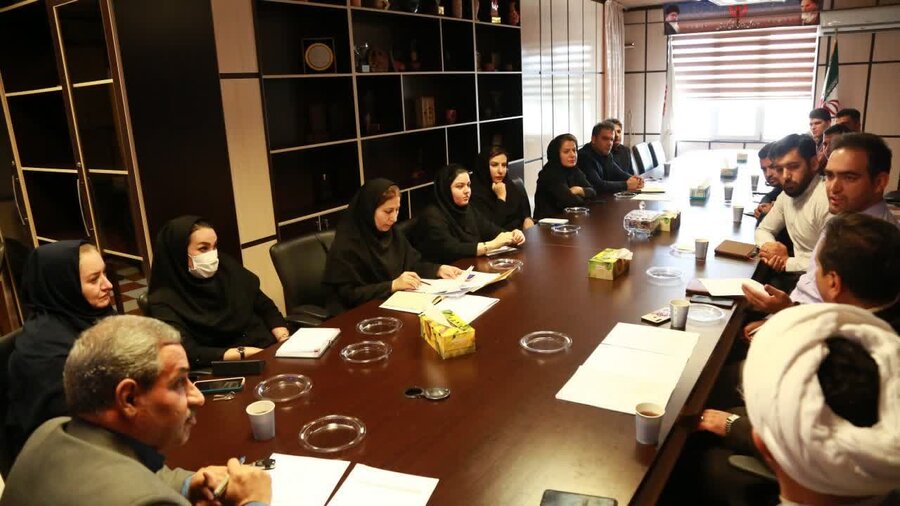 نشست مدیرکل بهزیستی کردستان و شرکای اجتماعی 
