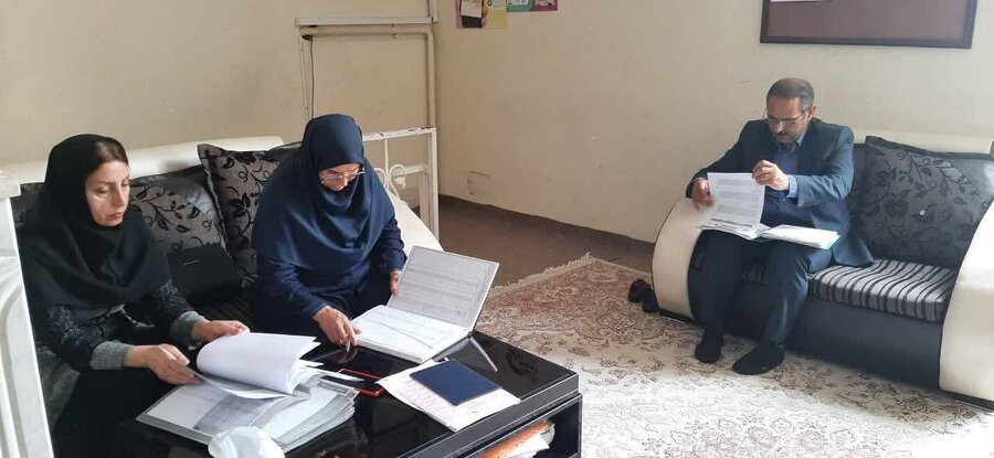 بازدید کارشناسان ستادی دفاتر بازرسی و دفتر شبه‌خانواده از مراکز تحت نظارت بهزیستی