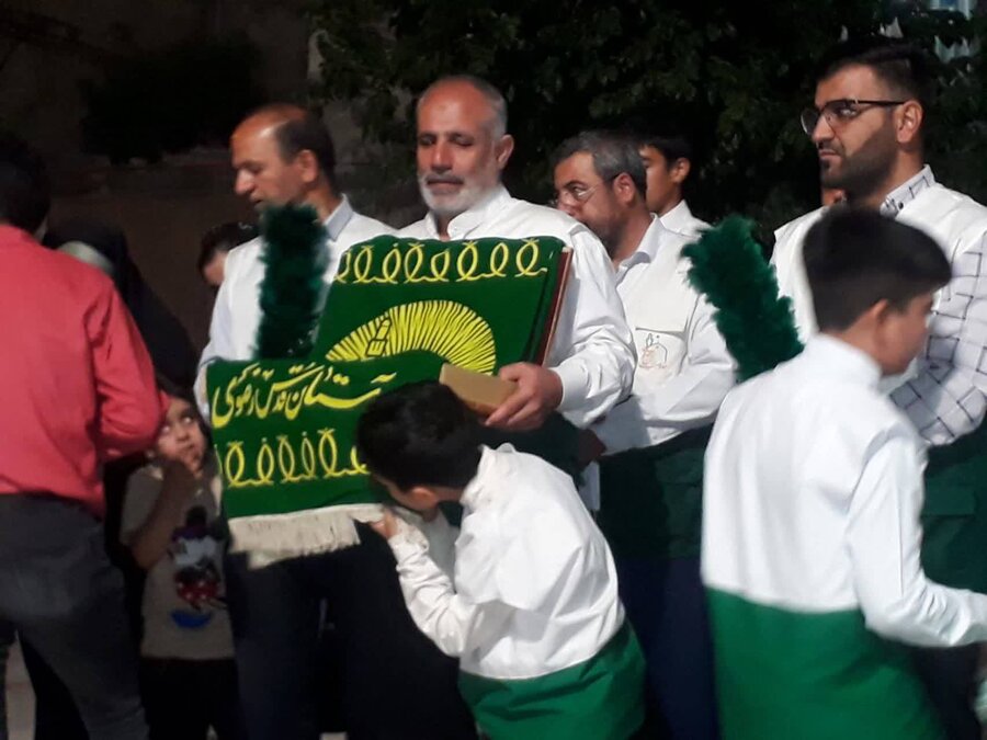 شهر قدس| پرچم گردانی امام رضا (ع) در مراکز تابعه