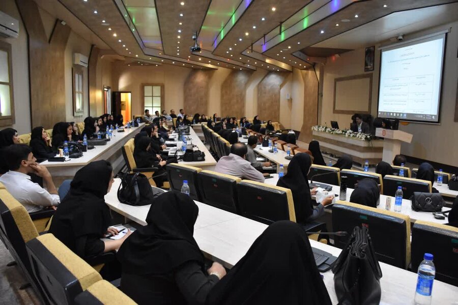 جلسه فصلی دفتر خانواده و زنان