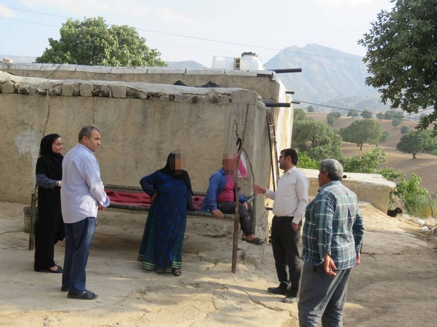 بازدید از وضعیت خانواده های دو و سه معلولی بخش چاروسا و دیشموک