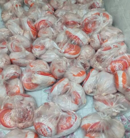 عباس آباد| توزیع ۳۰۰ کیلو گوشت مرغ بین جامعه هدف بهزیستی در شهرستان عباس آباد