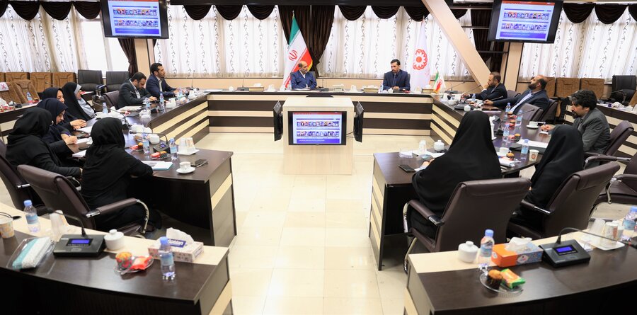 نشست رئیس سازمان بهزیستی کشور با مدیر عامل بنیاد کرامت رضوی