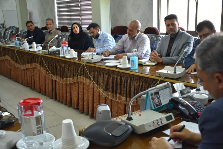 لنجان| برگزاری جلسه مبارزه با مواد مخدر در شهرستان