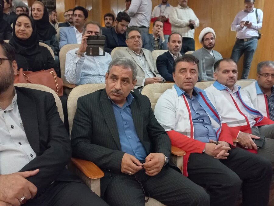 تقدیر استاندار از مدیرکل بهزیستی استان کردستان
