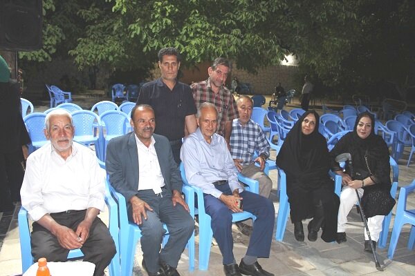 شهرضا|گزارش تصویری|برگزاری دورهمی خانوادگی بمناسبت دهه امامت و ولایت