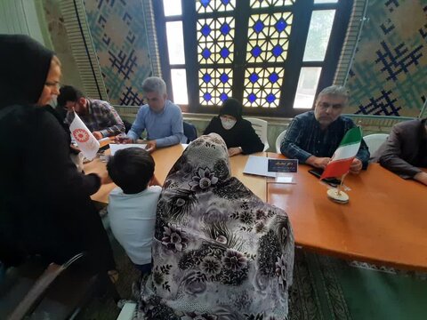 گزارش تصویری| برپایی میز ارتباطات مردمی در مصلی امام خمینی (ره) تبریز