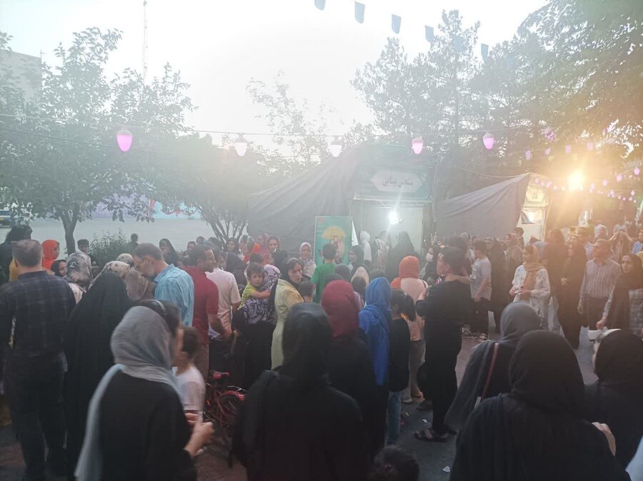 رباط کریم | برگزاری غرفه عیدانه غدیر توسط مددجویان توانبخشی