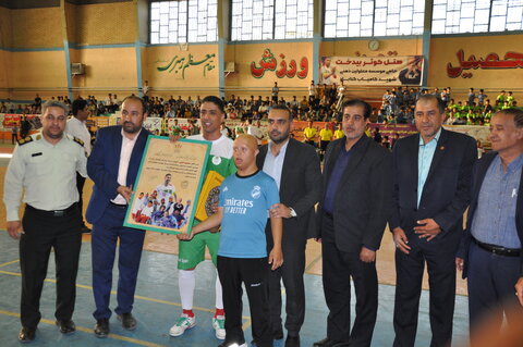 حضور ستاره فوتسال ایران در یک مسابقه خیرخواهانه