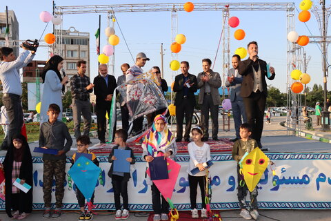 گزارش تصویری| برگزاری جشنواره باد بادک ها در اردبیل