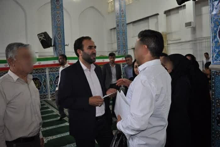 حضور مدیرکل در نمازجمعه اسلام‌آبادغرب
